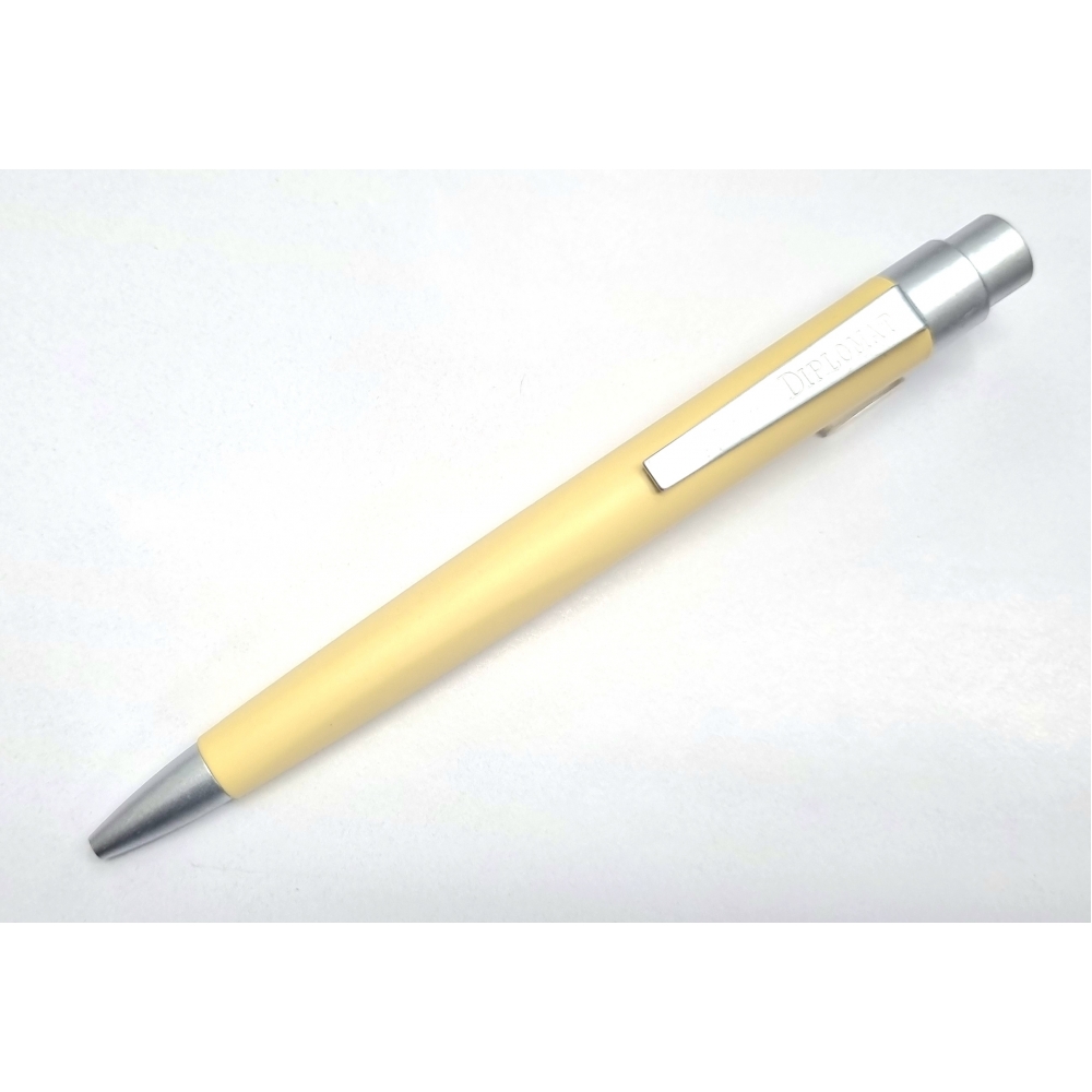 0diplomat Magnum esferográfica - creme