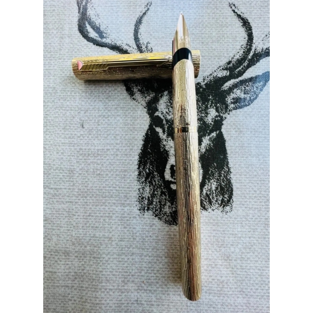 Parker 105 rolled gold bark