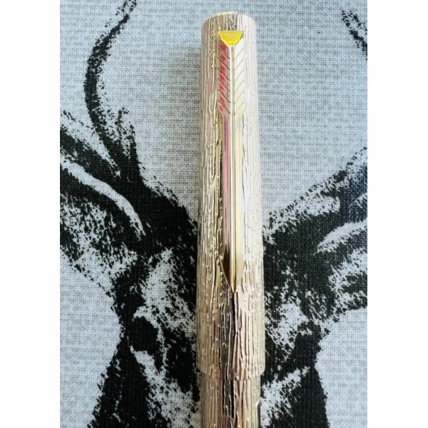 Parker 105 rolled gold bark